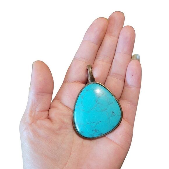 Vintage Brass Tone Cabochon Enhancer Imitation Turquoise Pendant Southwestern - Picture 6 of 8